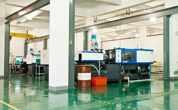 注塑模具成型制品，如果表面有裂紋該如何解決？